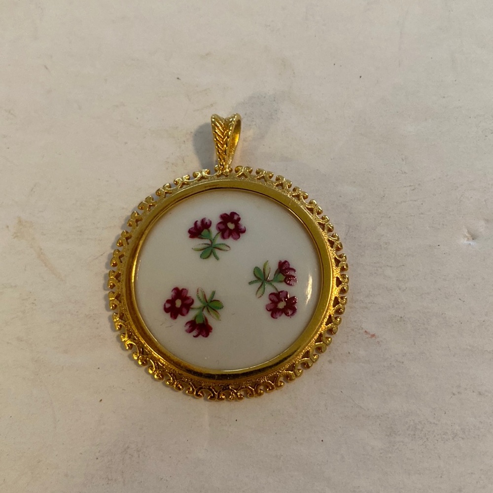 Hand Painted Procelain Pendant